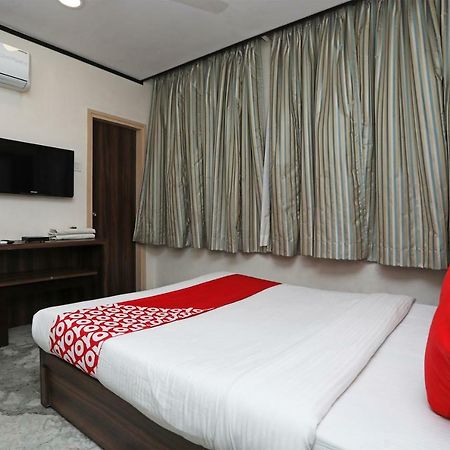 Oyo 15966 Hotel Shivam Calcutta Exterior foto